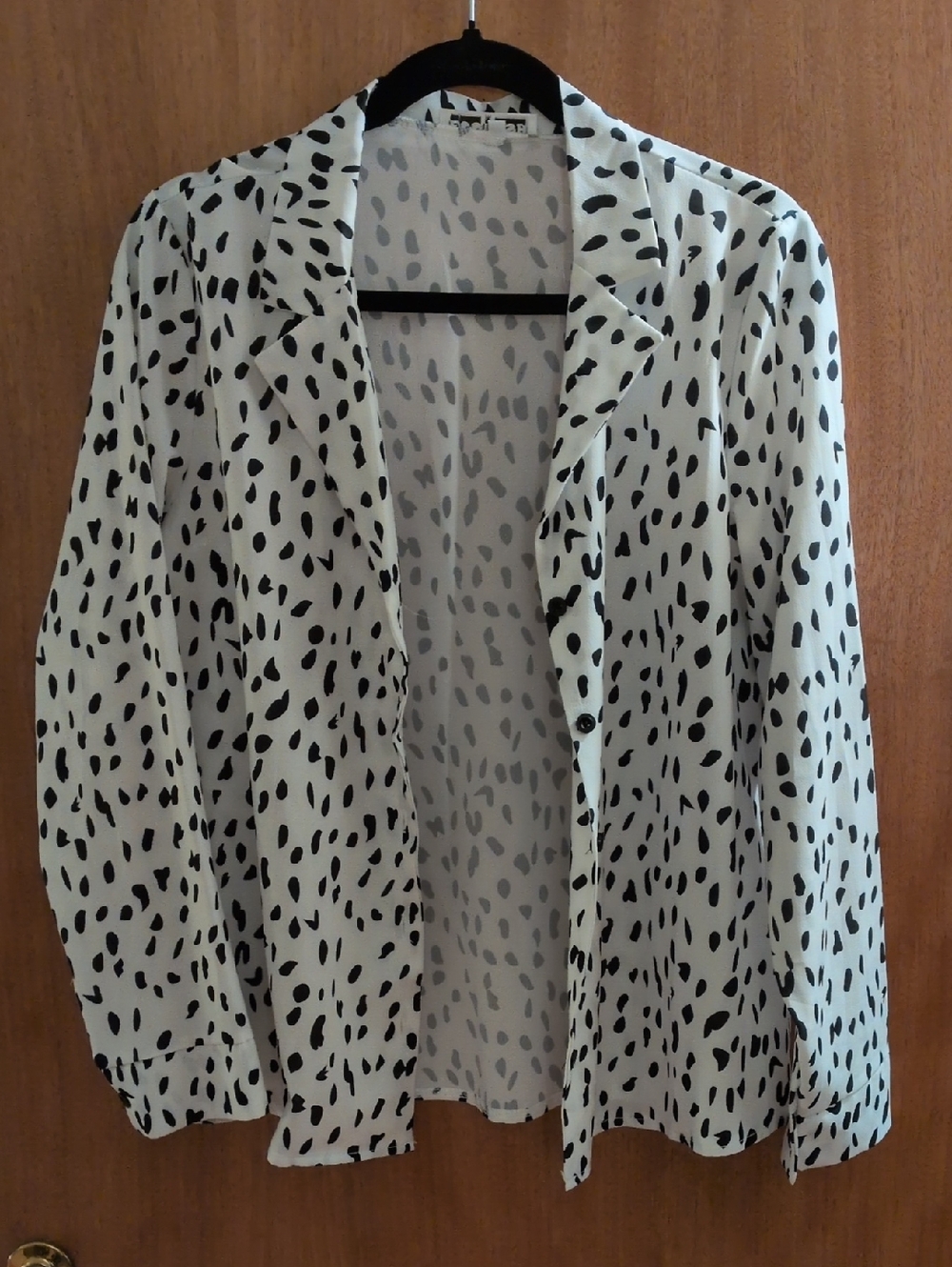 Ecowish Black and White Spot Print Blouse